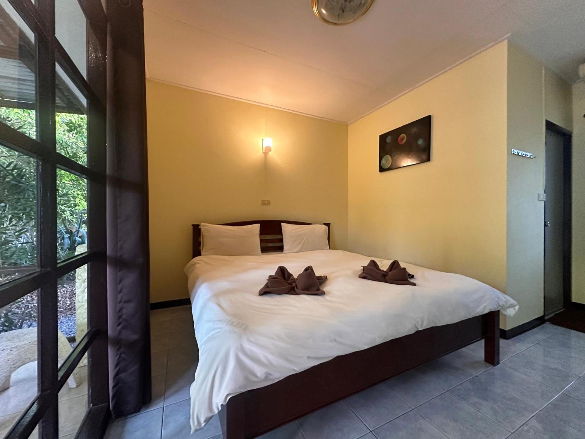 Blue Beach Resort บ้านพักริมเล ภายนอก รูปภาพ
