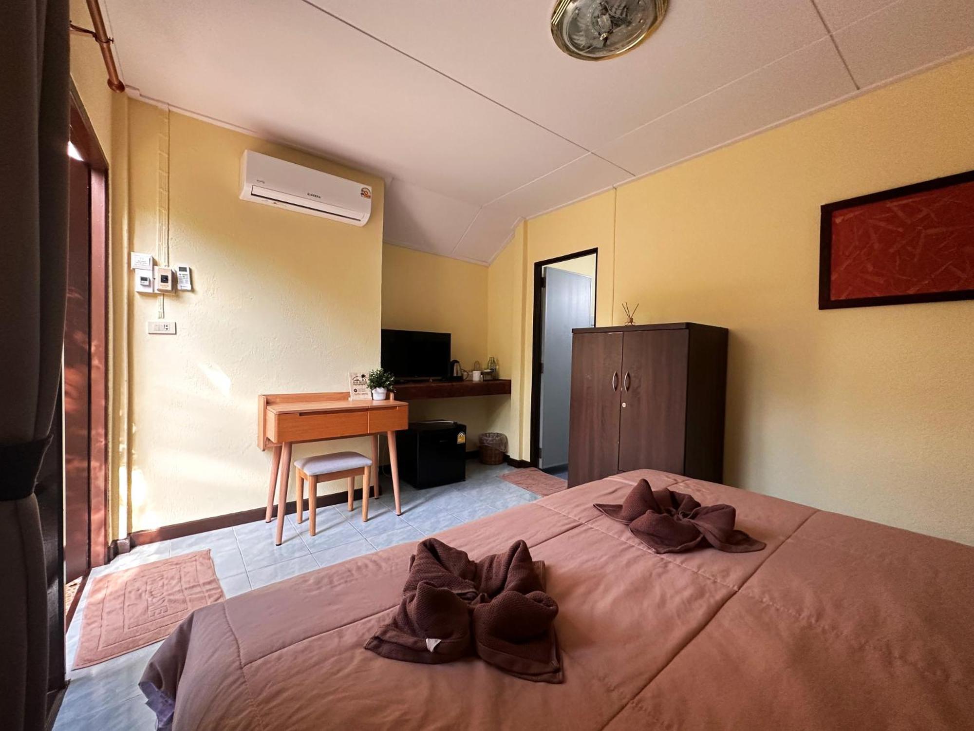 Blue Beach Resort บ้านพักริมเล ภายนอก รูปภาพ