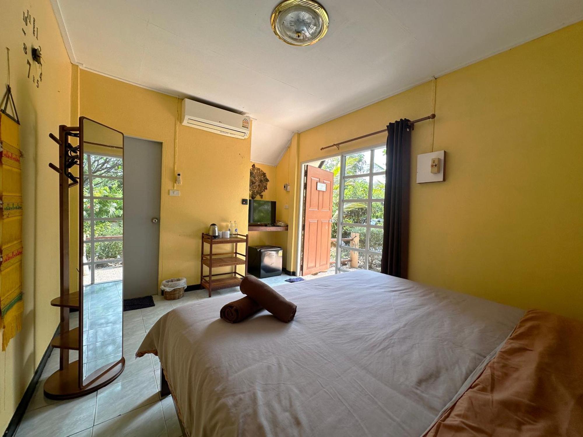 Blue Beach Resort บ้านพักริมเล ภายนอก รูปภาพ